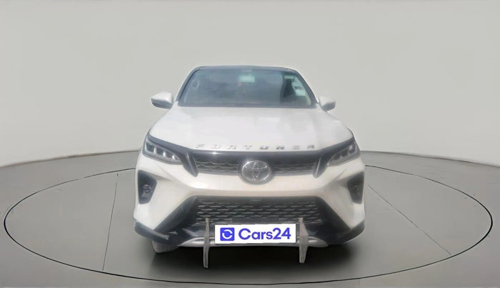 2022 Toyota Fortuner 4X2 AT 2.8 LEGENDER, Diesel, Automatic, 53,196 km, exterior