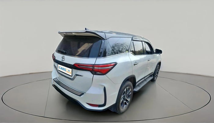 2022 Toyota Fortuner 4X2 AT 2.8 LEGENDER, Diesel, Automatic, 53,196 km, exterior