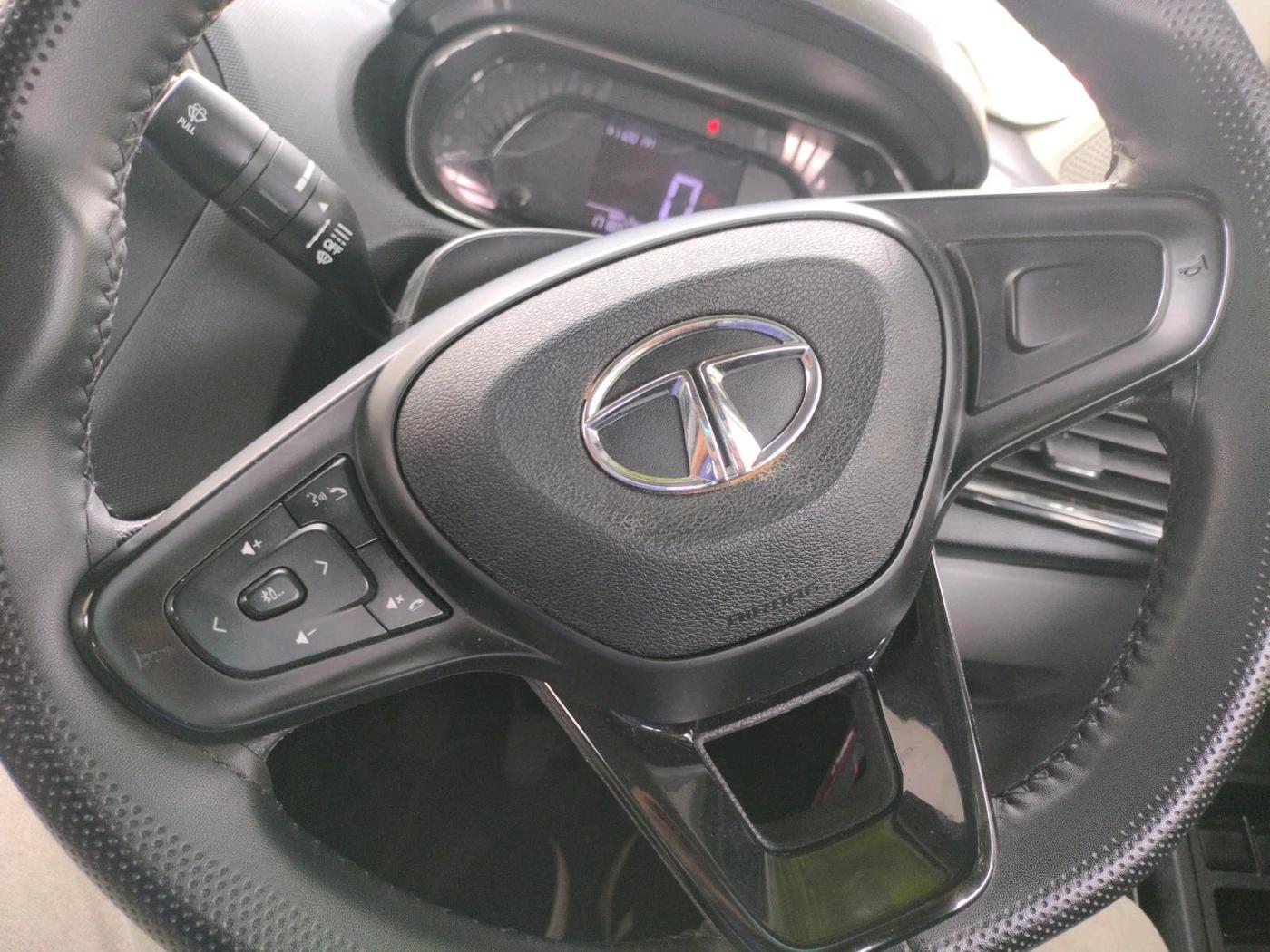 2023 Tata Tiago XT (O) PETROL, Petrol, Manual, 17,180 km, interior