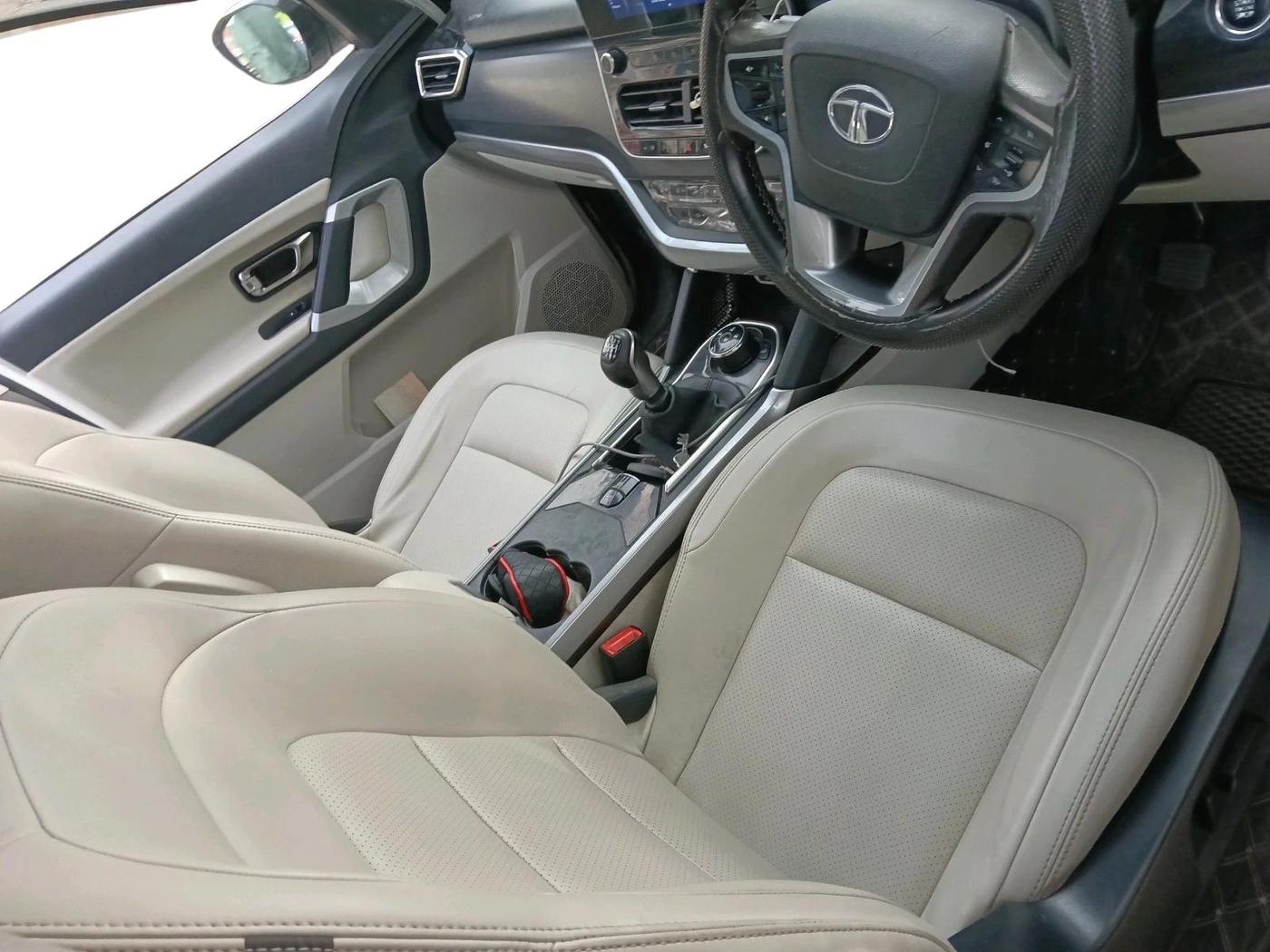 2021 Tata Safari XZ PLUS, Diesel, Manual, 95,363 km, interior