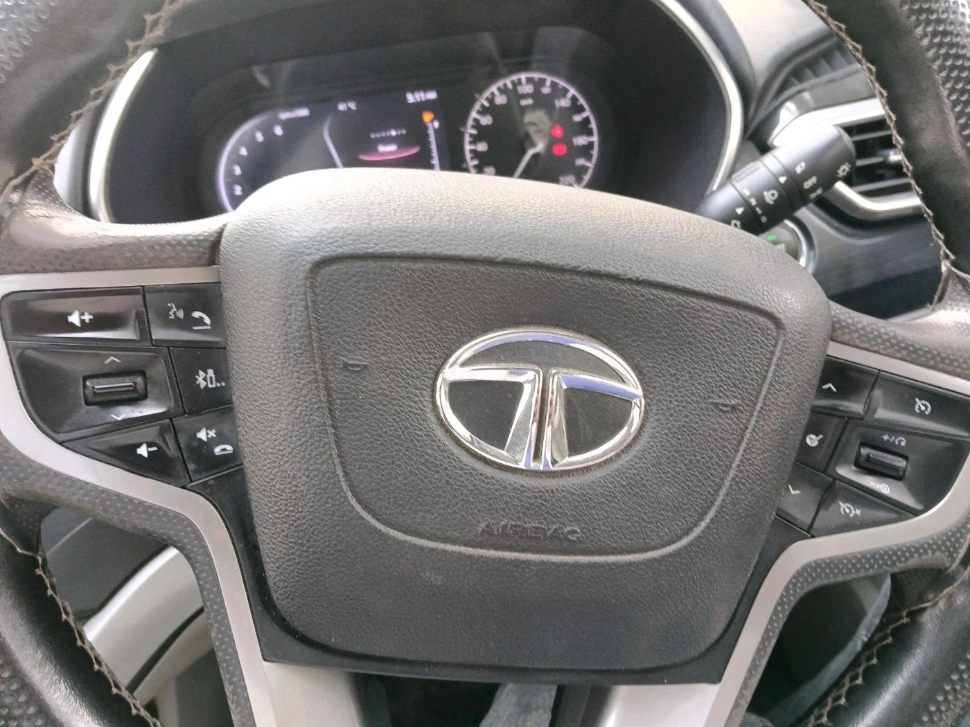 2021 Tata Safari XZ PLUS, Diesel, Manual, 95,363 km, interior