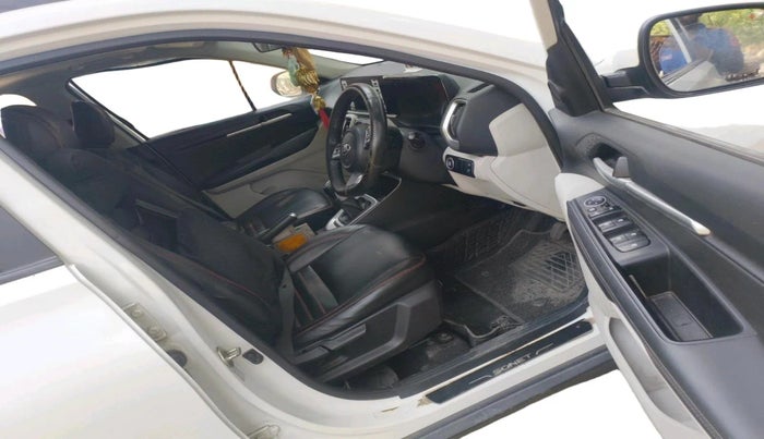 2021 KIA SONET HTX 1.0 IMT, Petrol, Manual, 48,249 km, interior