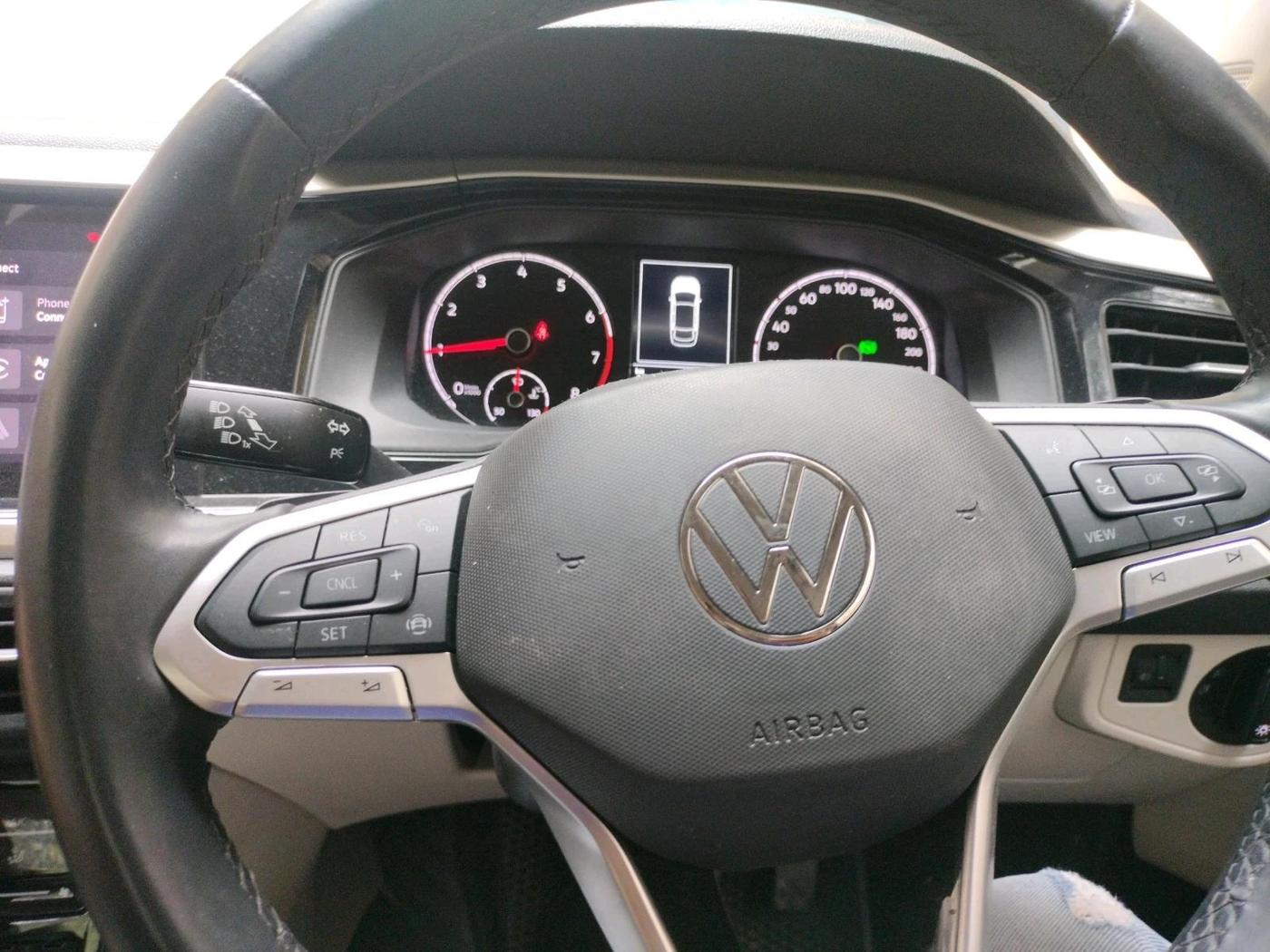 2024 Volkswagen VIRTUS HIGHLINE TSI 1.0 AT, Petrol, Automatic, 17,241 km, interior