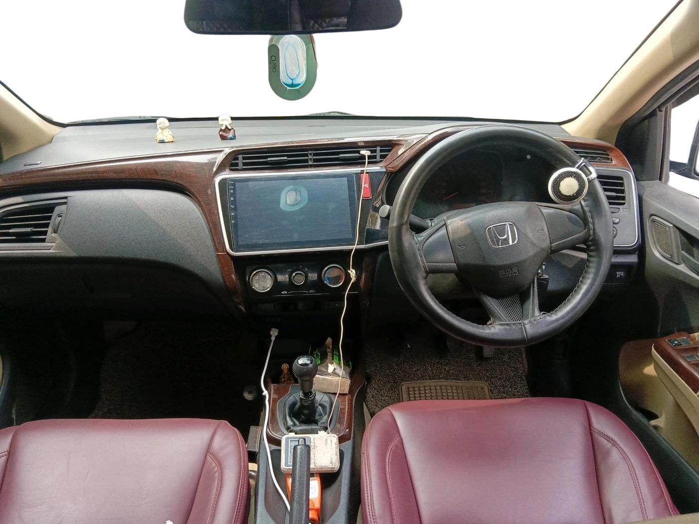 2014 Honda City 1.5L I-VTEC E MT, Petrol, Manual, 1,02,476 km, interior