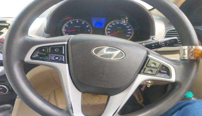 2014 Hyundai Verna FLUIDIC 1.6 VTVT SX, Petrol, Manual, 84,346 km, interior