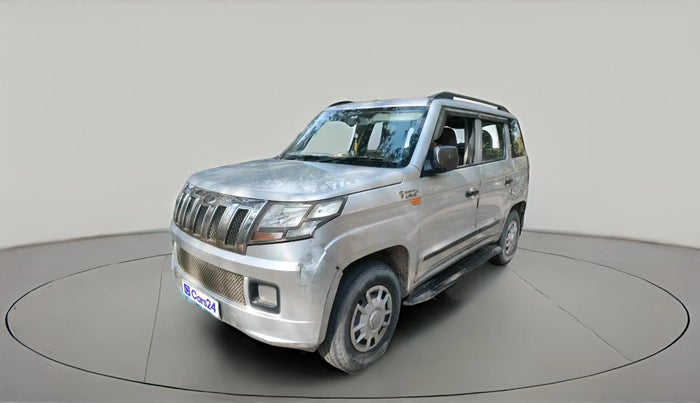 2017 Mahindra TUV300 T6, Diesel, Manual, 23,262 km, exterior