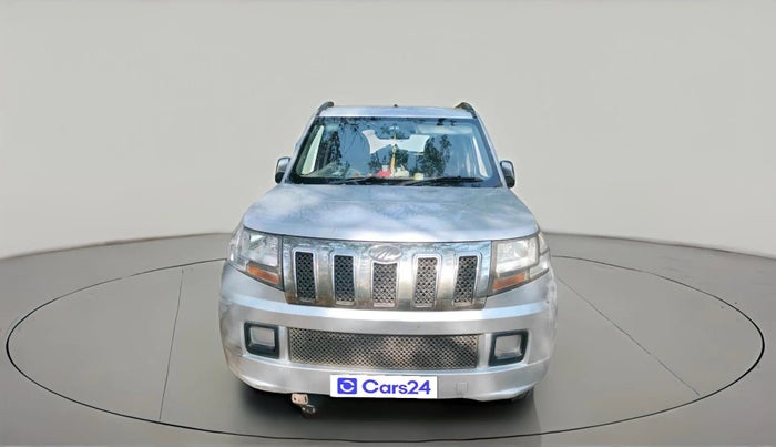 2017 Mahindra TUV300 T6, Diesel, Manual, 23,262 km, exterior