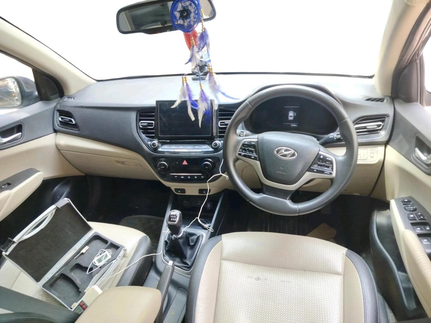 2022 Hyundai Verna SX (O)1.5 VTVT, Petrol, Manual, 73,245 km, interior