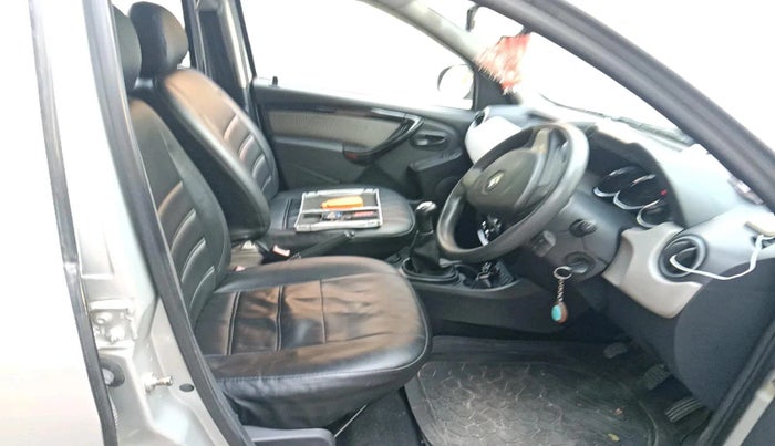 2015 Renault Duster RXL PETROL, Petrol, Manual, 51,763 km, interior