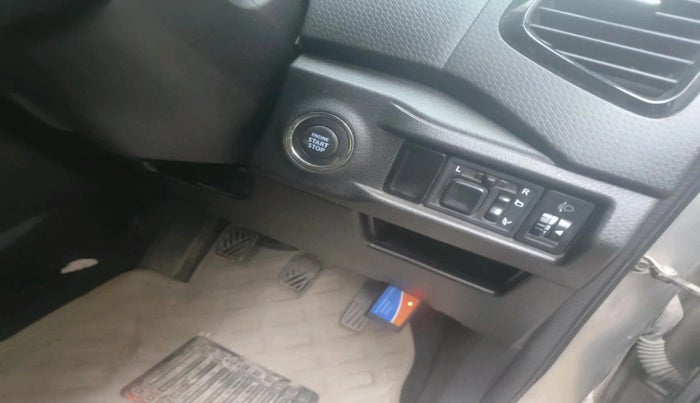 2020 Toyota URBAN CRUISER HIGH GRADE MT, Petrol, Manual, 40,770 km, interior