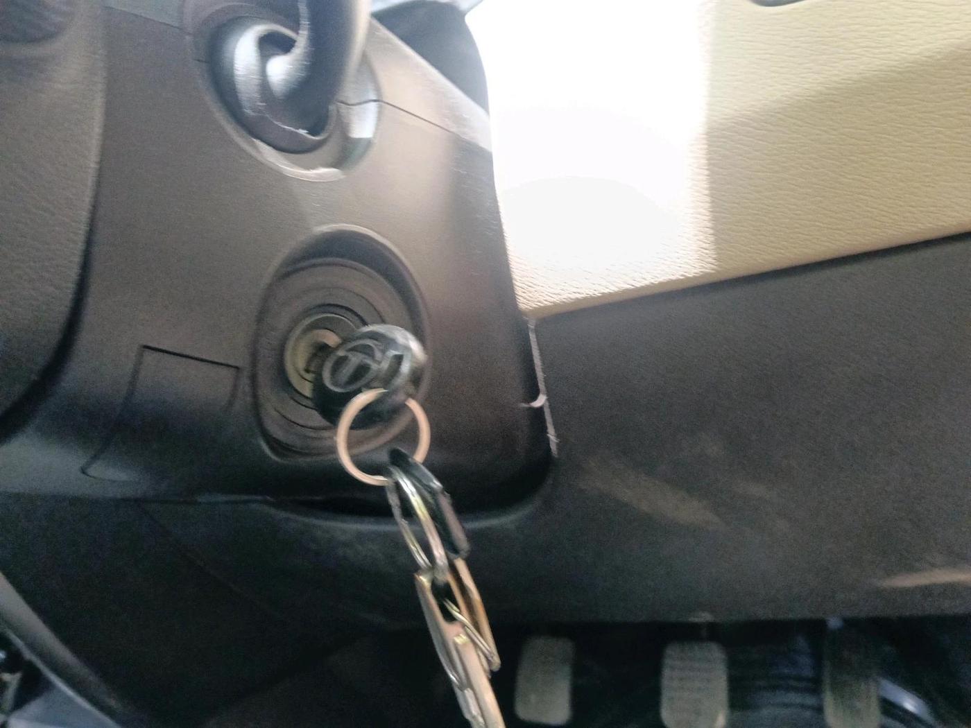 2015 Tata Zest XE PETROL, Petrol, Manual, 46,717 km, interior