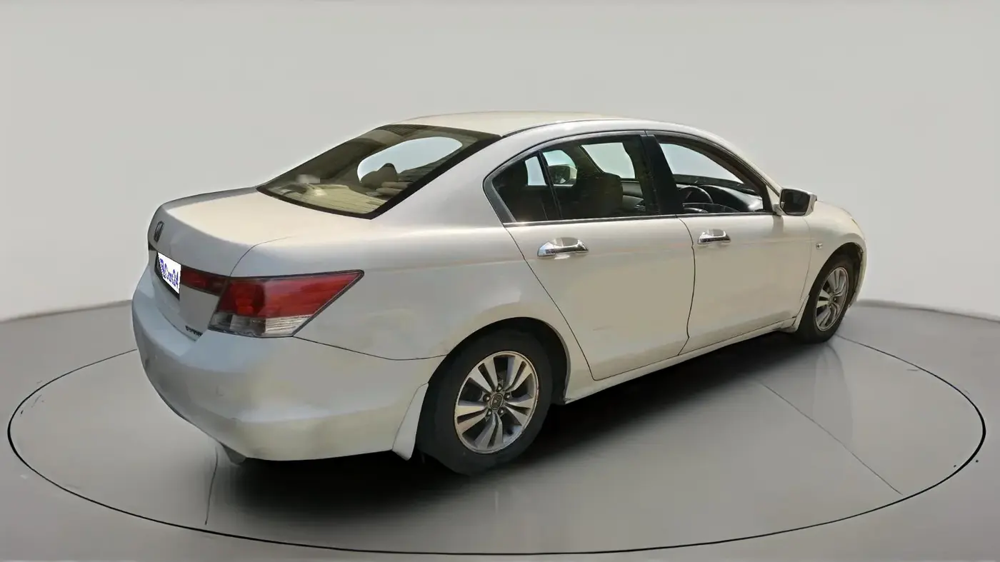 2011 Honda Accord 2.4L I-VTEC AT, Petrol, Automatic, 1,41,280 km, exterior