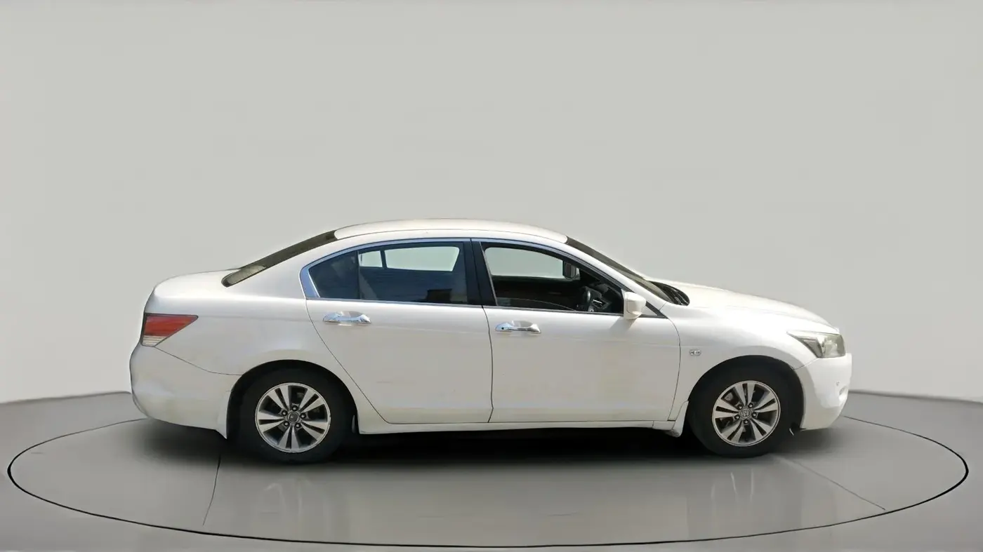 2011 Honda Accord 2.4L I-VTEC AT, Petrol, Automatic, 1,41,280 km, exterior