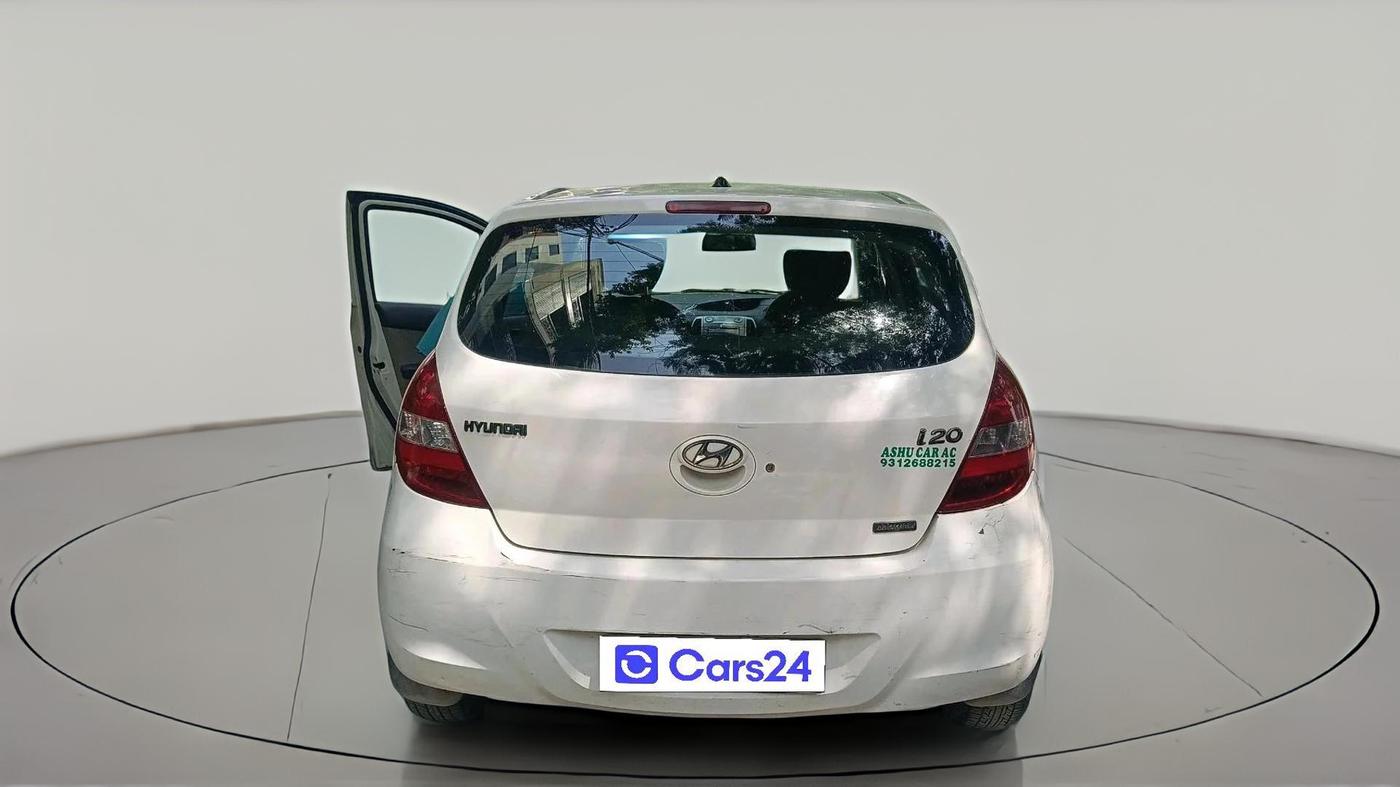 2012 Hyundai i20 MAGNA 1.2, Petrol, Manual, 72,480 km, exterior