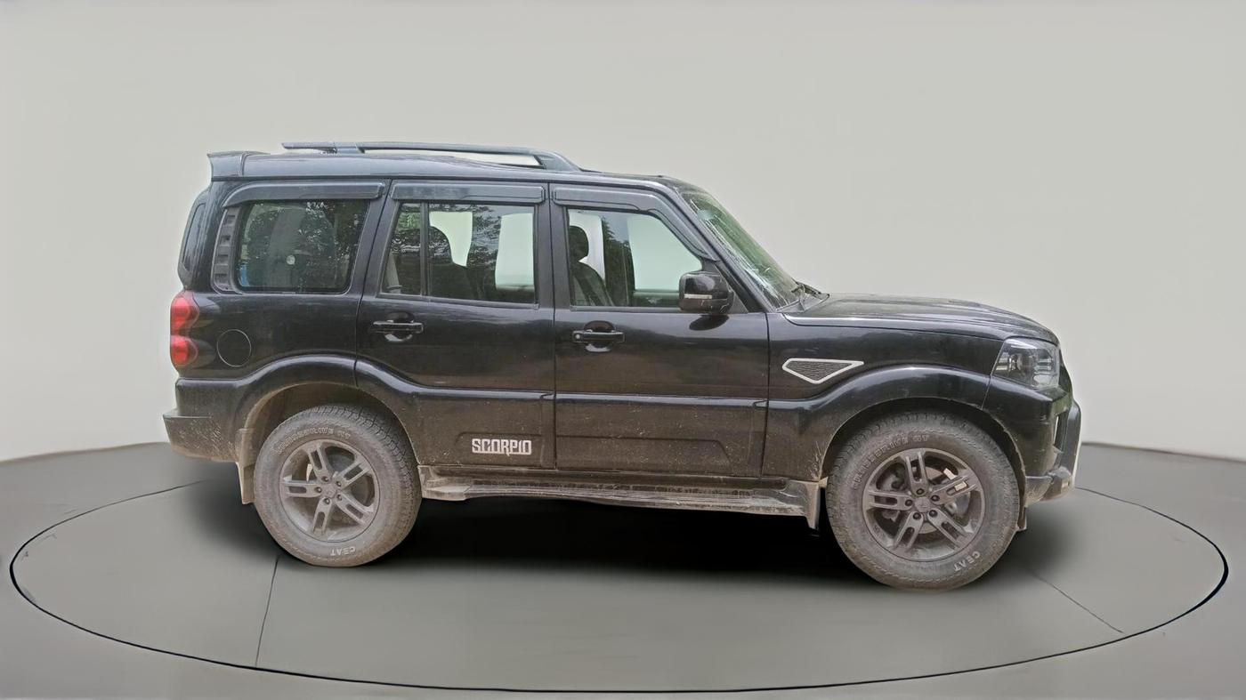 2021 Mahindra Scorpio S9, Diesel, Manual, 1,10,146 km, exterior