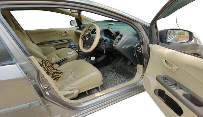 2012 Honda Brio S(O) MT, Petrol, Manual, 1,24,834 km, interior
