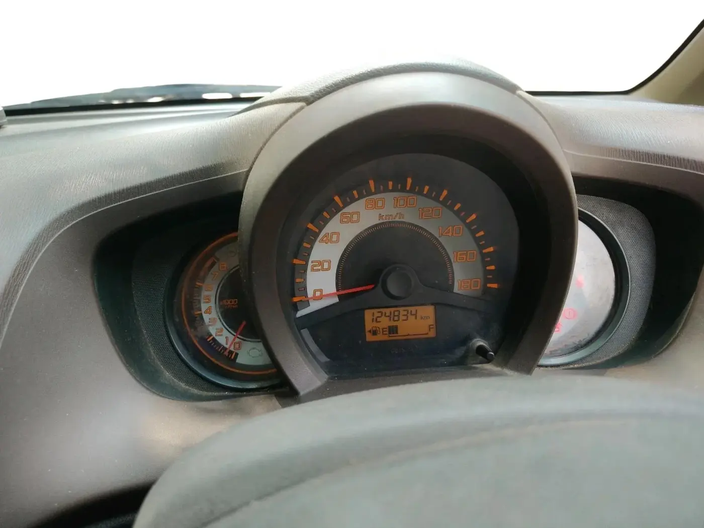 2012 Honda Brio S(O) MT, Petrol, Manual, 1,24,834 km, interior
