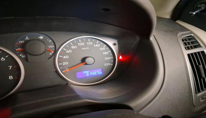 2013 Hyundai i20 MAGNA 1.2, Petrol, Manual, 31,427 km, interior