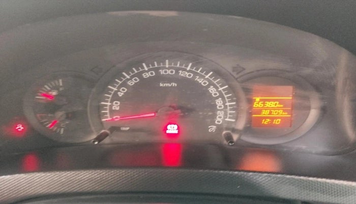 2015 Maruti Swift LXI (O), Petrol, Manual, 38,709 km, interior