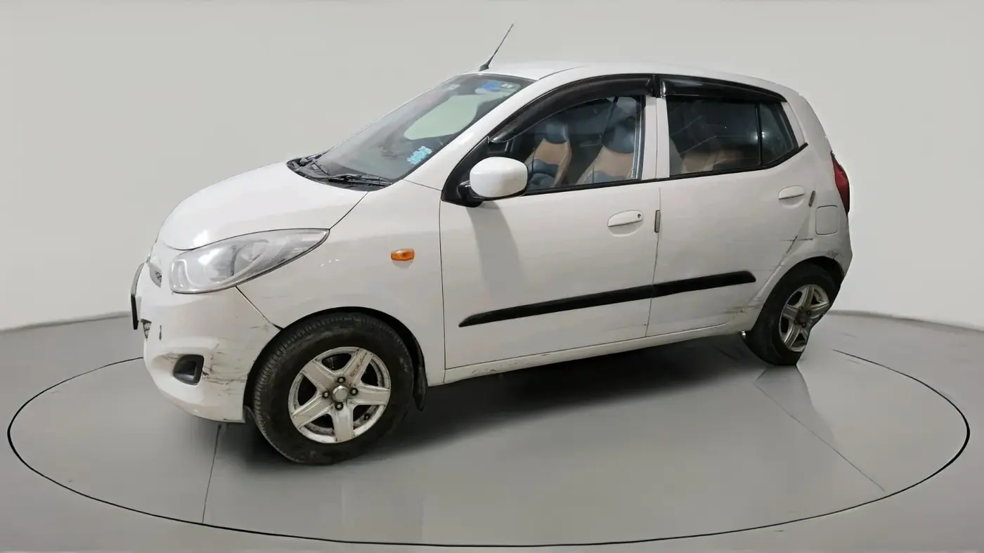 2015 Hyundai i10 MAGNA 1.1, CNG, Manual, 1,05,278 km, exterior