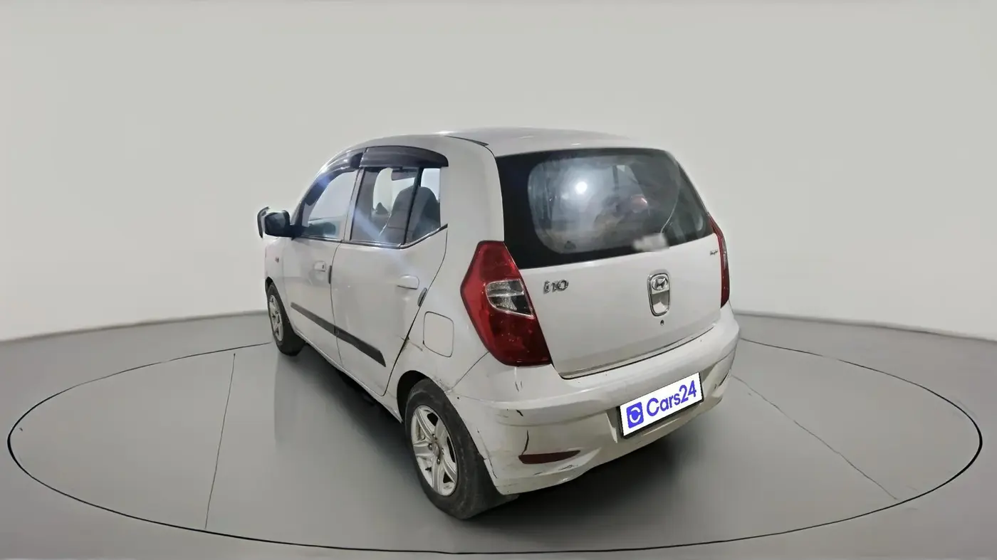 2015 Hyundai i10 MAGNA 1.1, CNG, Manual, 1,05,278 km, exterior