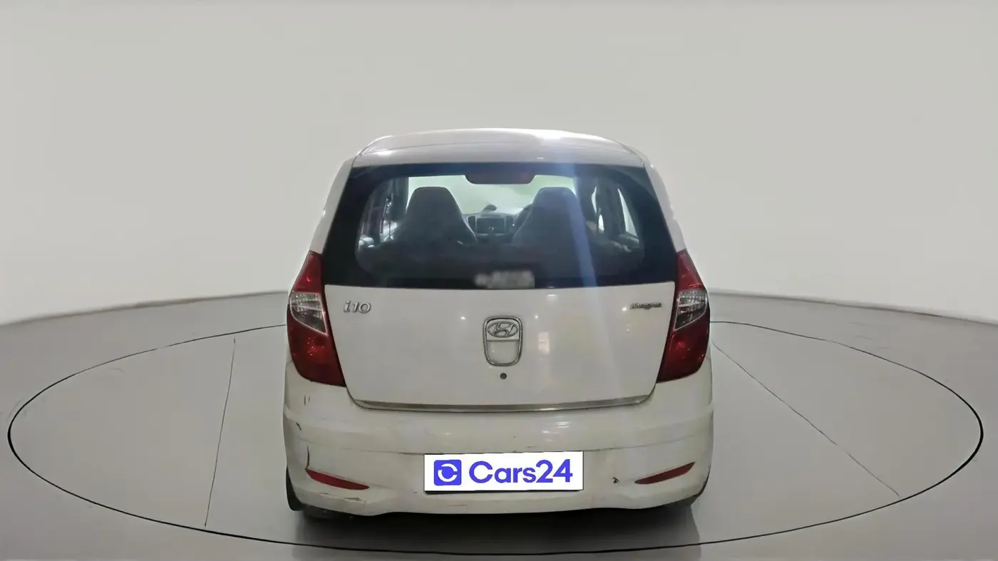 2015 Hyundai i10 MAGNA 1.1, CNG, Manual, 1,05,278 km, exterior