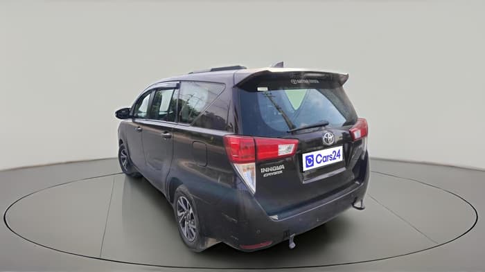 2022 Toyota Innova Crysta 2.4 G 7 STR, Diesel, Manual, 1,17,186 km, exterior