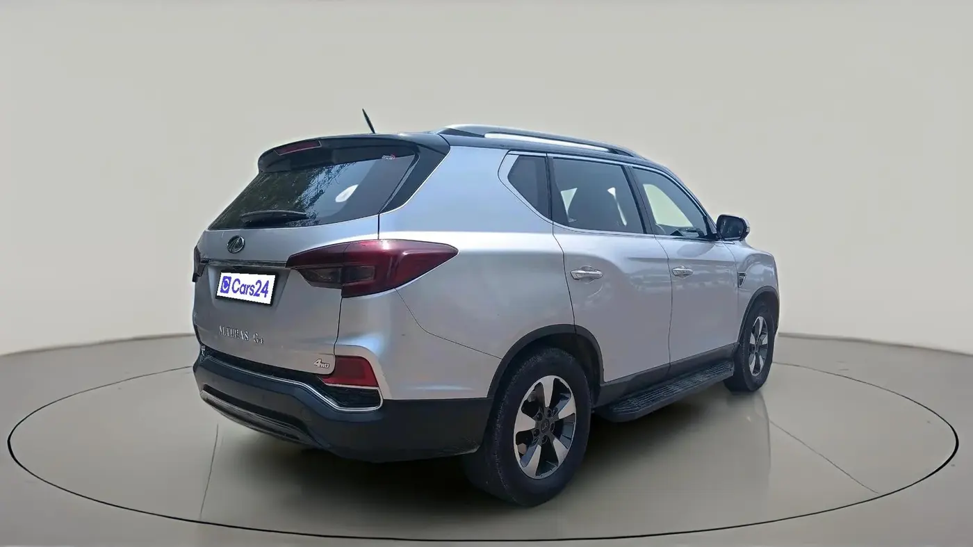 2019 Mahindra ALTURAS G4 4WD AT, Diesel, Automatic, 56,155 km, exterior