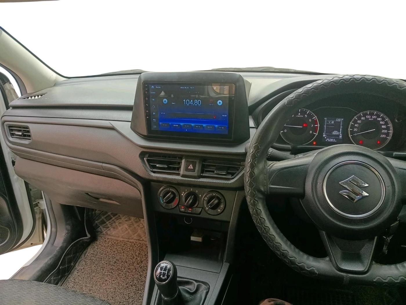 2025 Maruti BREZZA LXI S- CNG, CNG, Manual, 25,083 km, interior