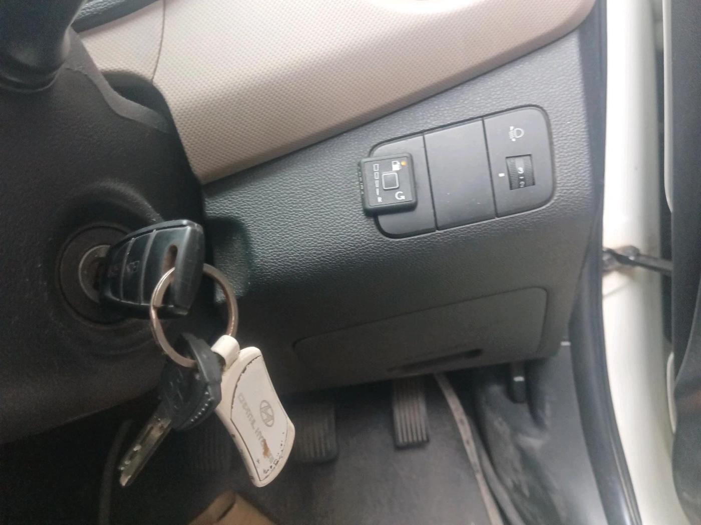 2018 Hyundai Grand i10 MAGNA 1.2 KAPPA VTVT, CNG, Manual, 47,003 km, interior