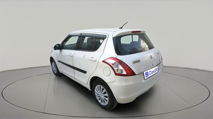 2012 Maruti Swift VXI, CNG, Manual, 1,92,662 km, exterior