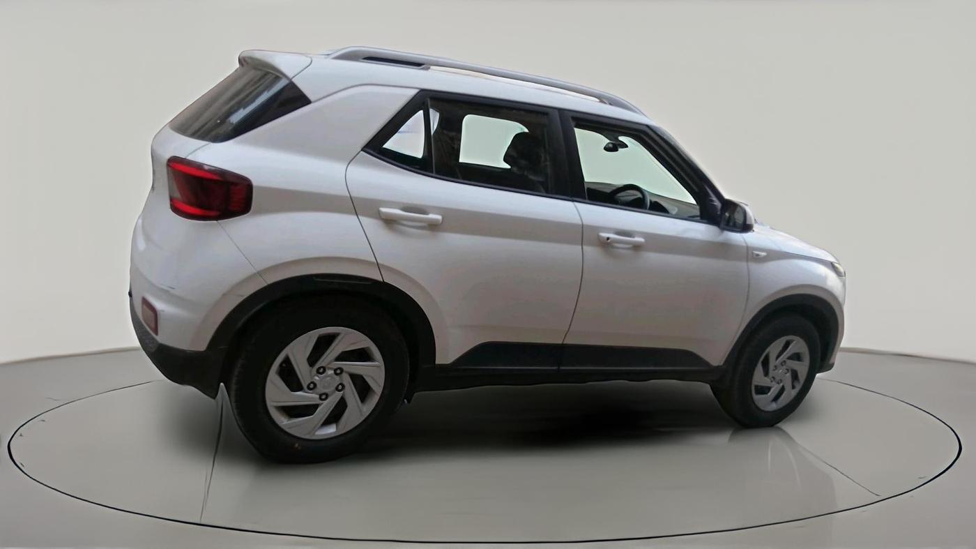 2020 Hyundai VENUE S 1.2, CNG, Manual, 77,848 km, exterior