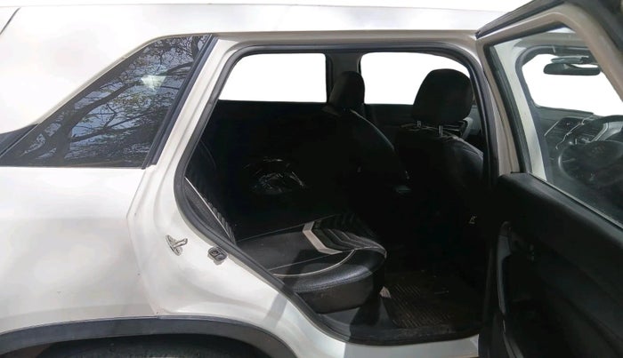 2020 Maruti Vitara Brezza LXI, Petrol, Manual, 46,495 km, interior