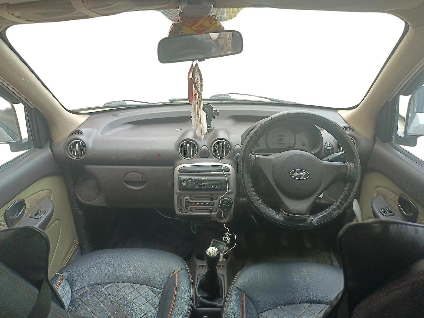 2012 Hyundai Santro Xing GL PLUS, CNG, Manual, 1,64,210 km, interior