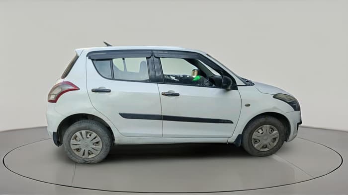 2014 Maruti Swift LXI, Petrol, Manual, 1,38,355 km, exterior