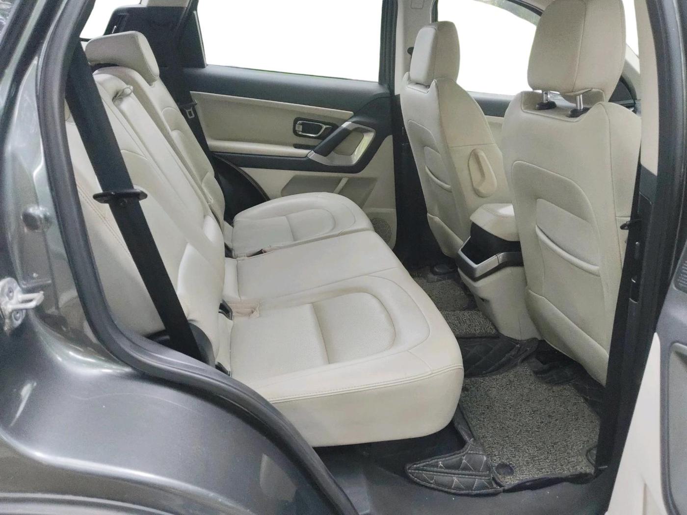 2021 Tata Safari XZ PLUS, Diesel, Manual, 92,620 km, interior