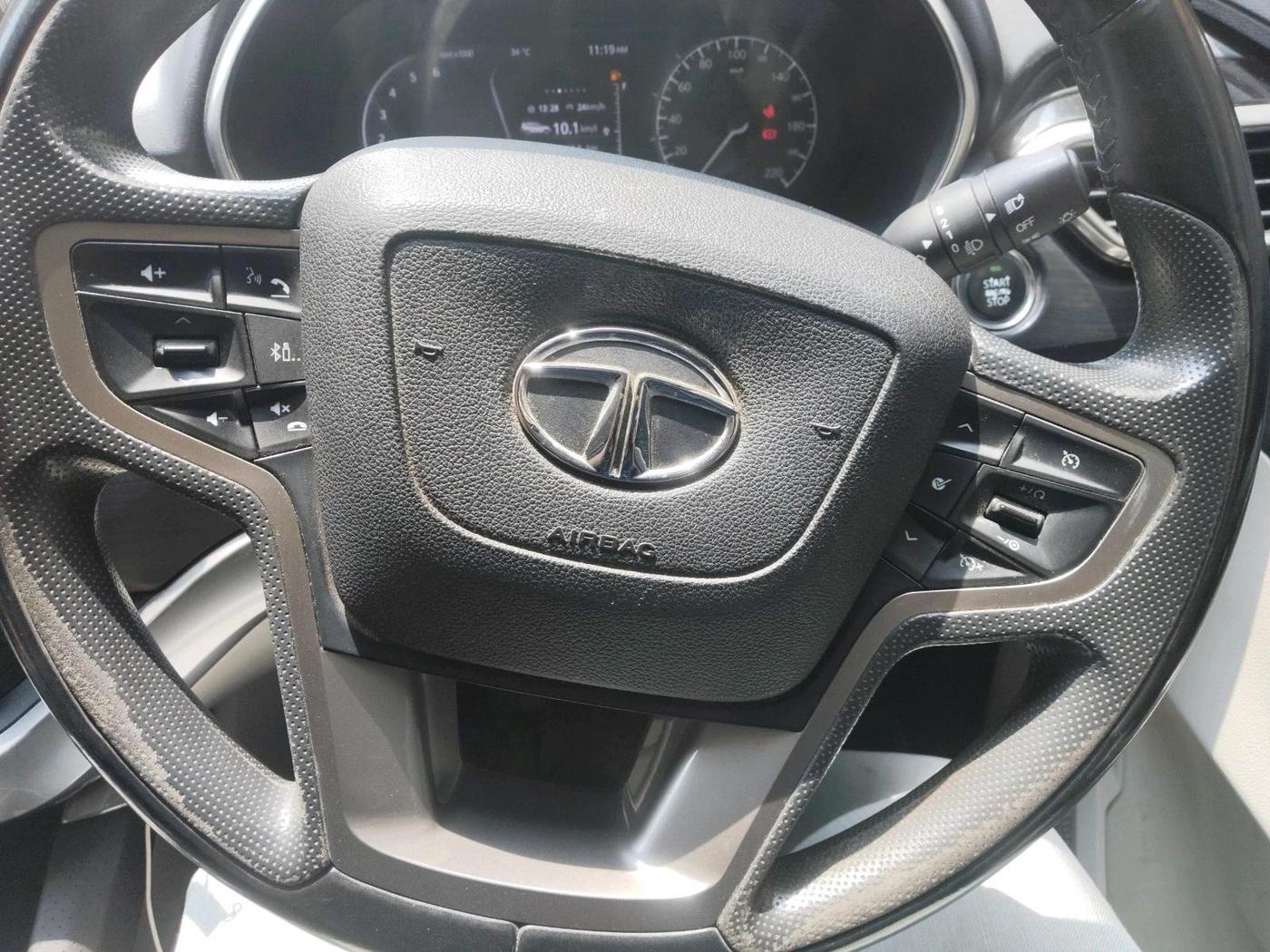 2021 Tata Safari XZ PLUS, Diesel, Manual, 92,620 km, interior