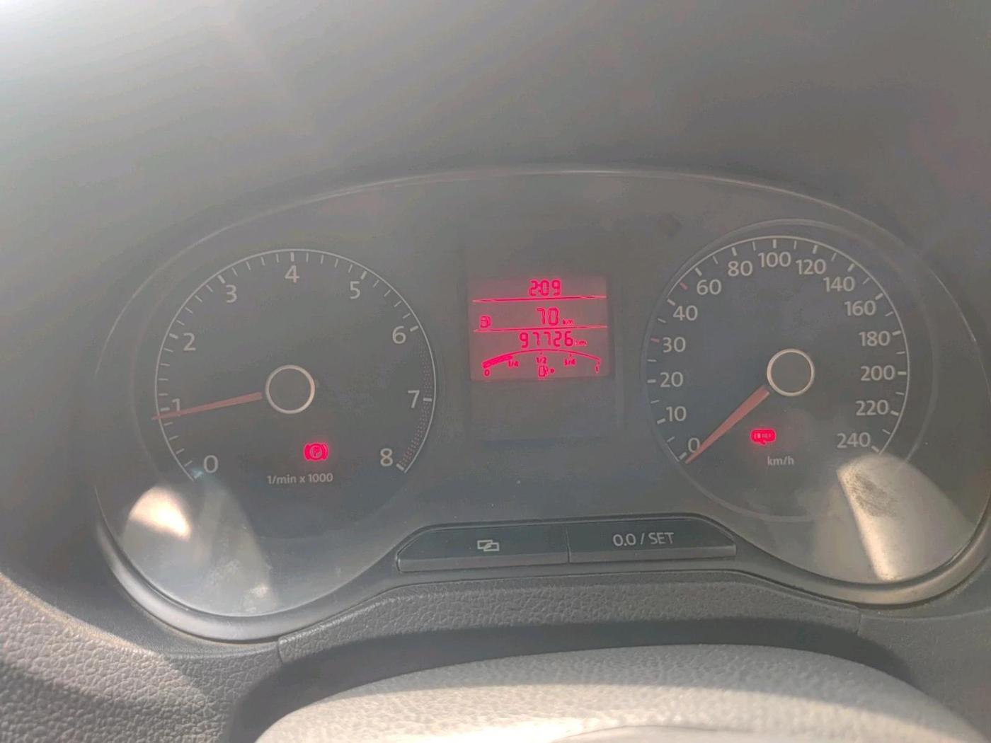2013 Volkswagen Polo HIGHLINE1.2L, Petrol, Manual, 97,726 km, interior