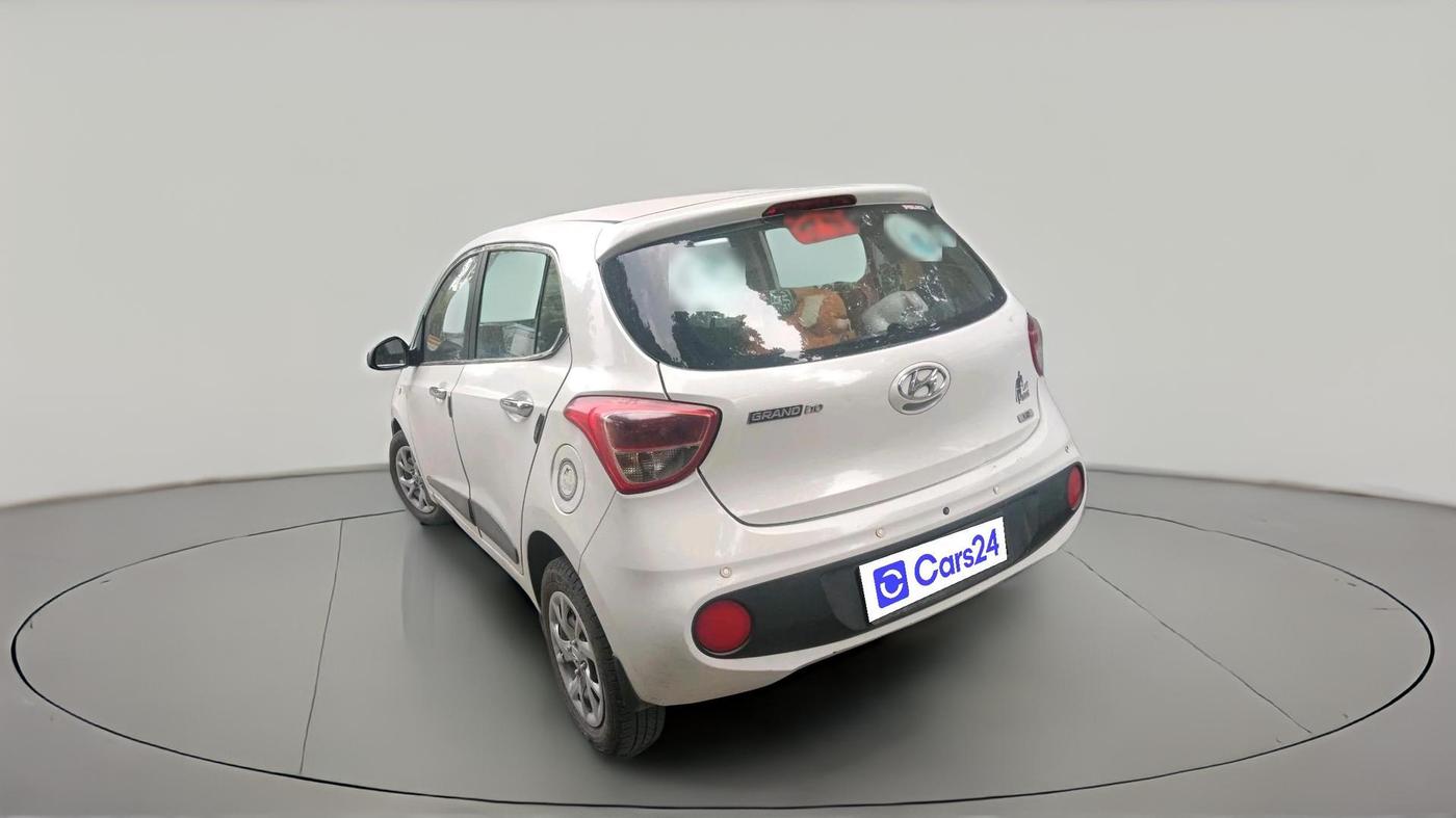 2017 Hyundai Grand i10 MAGNA 1.2 KAPPA VTVT, Petrol, Manual, 65,751 km, exterior