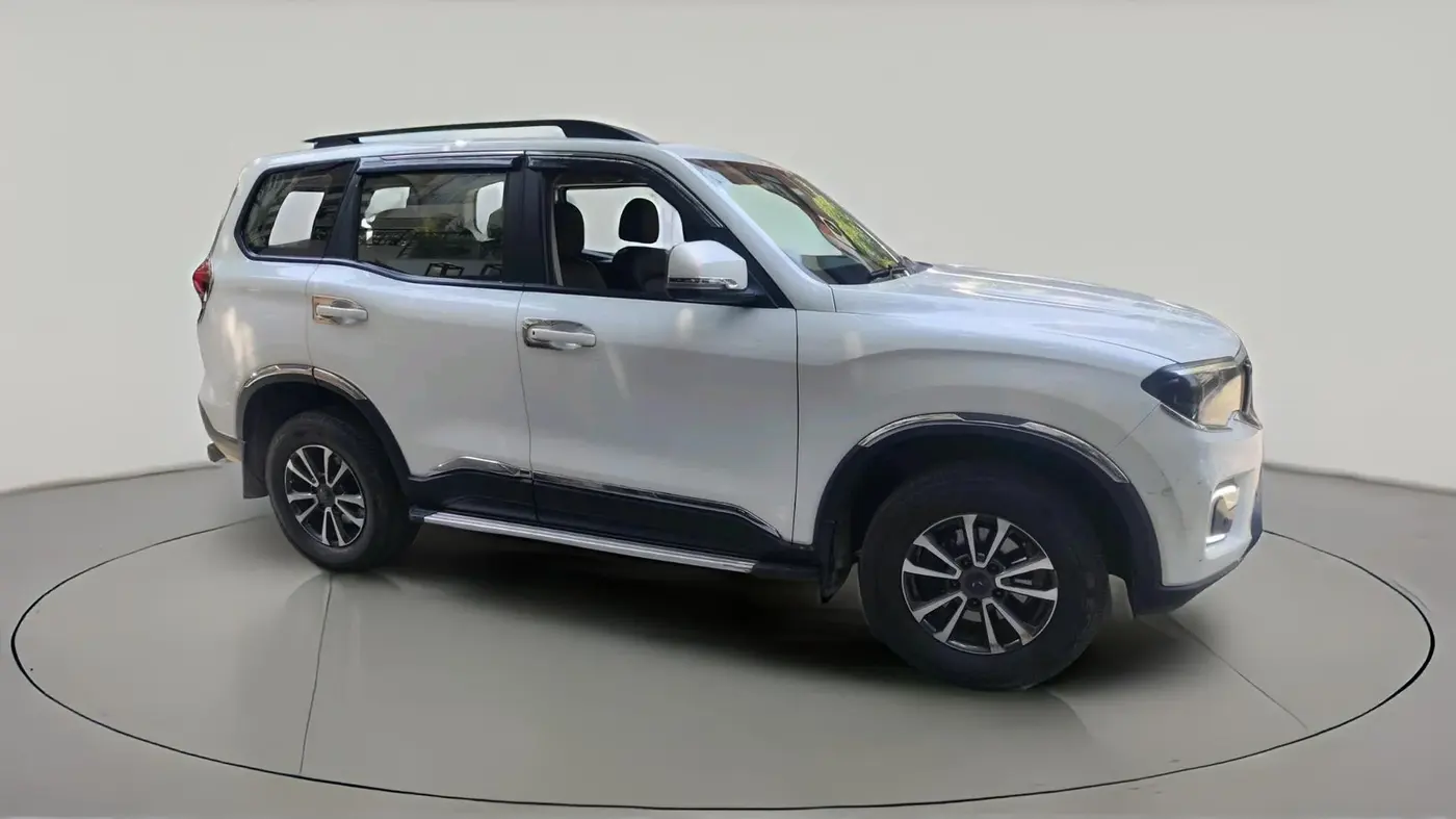 2022 Mahindra SCORPIO-N Z4 PETROL AT 7 STR, Petrol, Automatic, 33,135 km, exterior