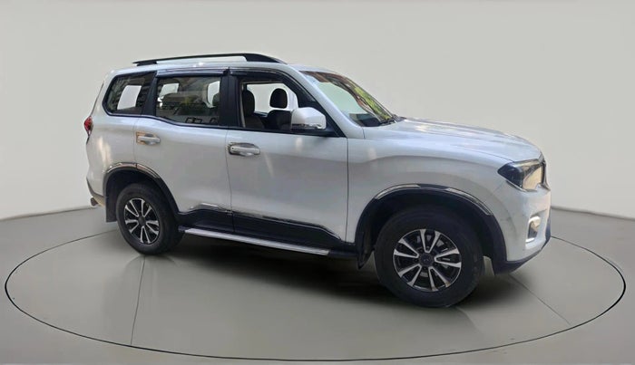 2022 Mahindra SCORPIO-N Z4 PETROL AT 7 STR, Petrol, Automatic, 33,135 km, exterior