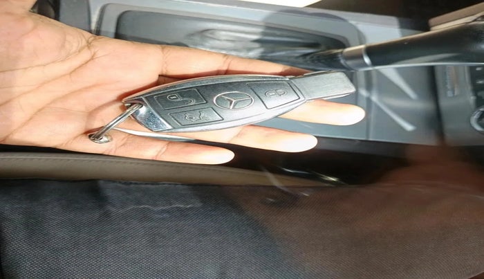 2011 Mercedes Benz C Class C 200 CGI ELEGANCE, Petrol, Automatic, 65,862 km, interior