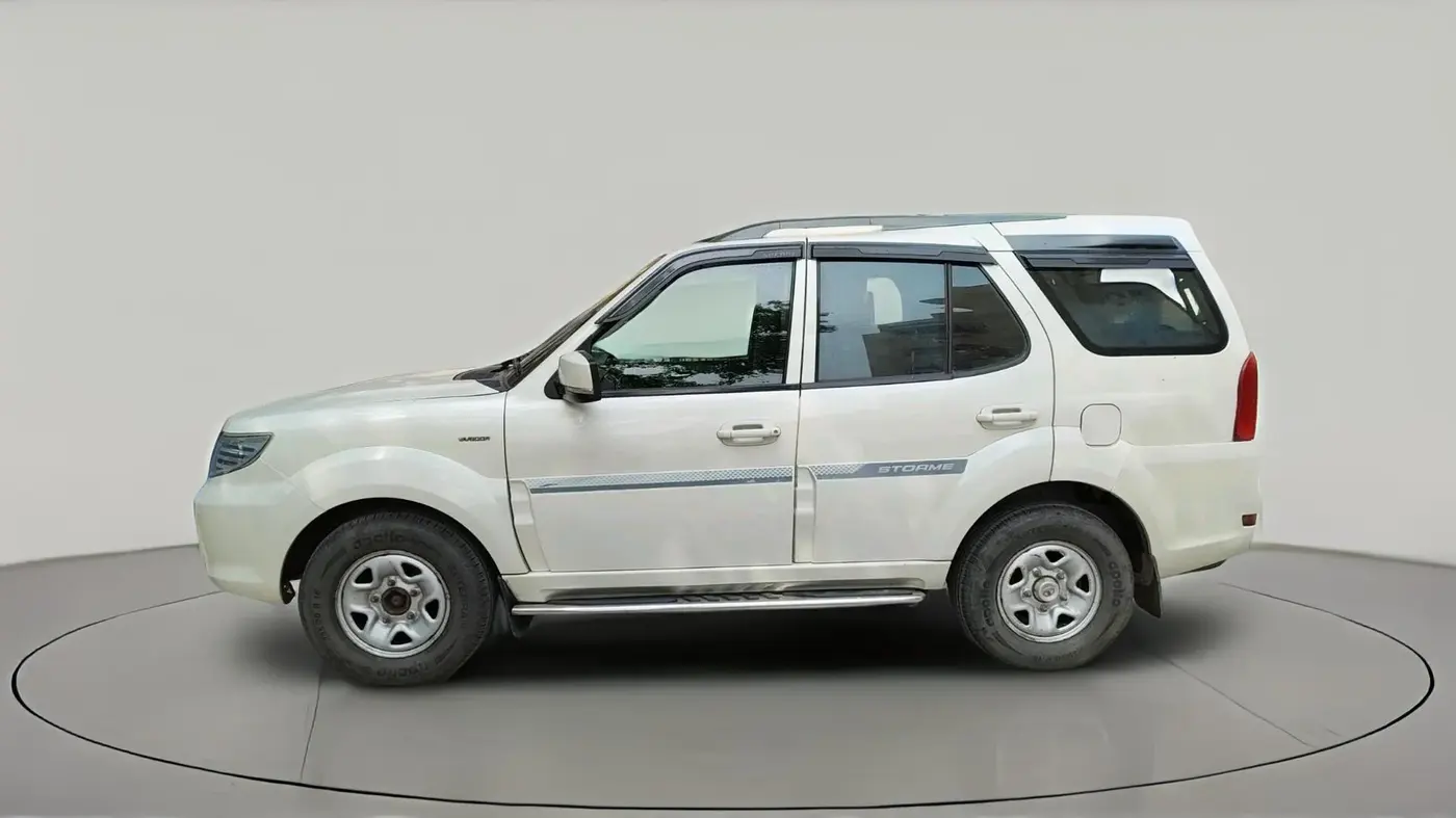 2016 Tata Safari Storme 2.2 EX 4X2, Diesel, Manual, 1,25,784 km, exterior