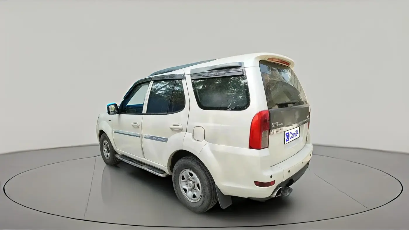 2016 Tata Safari Storme 2.2 EX 4X2, Diesel, Manual, 1,25,784 km, exterior