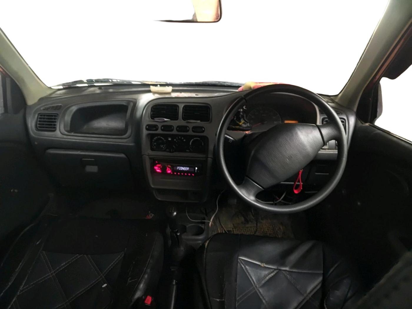 2011 Maruti Alto LXI, CNG, Manual, 95,603 km, interior