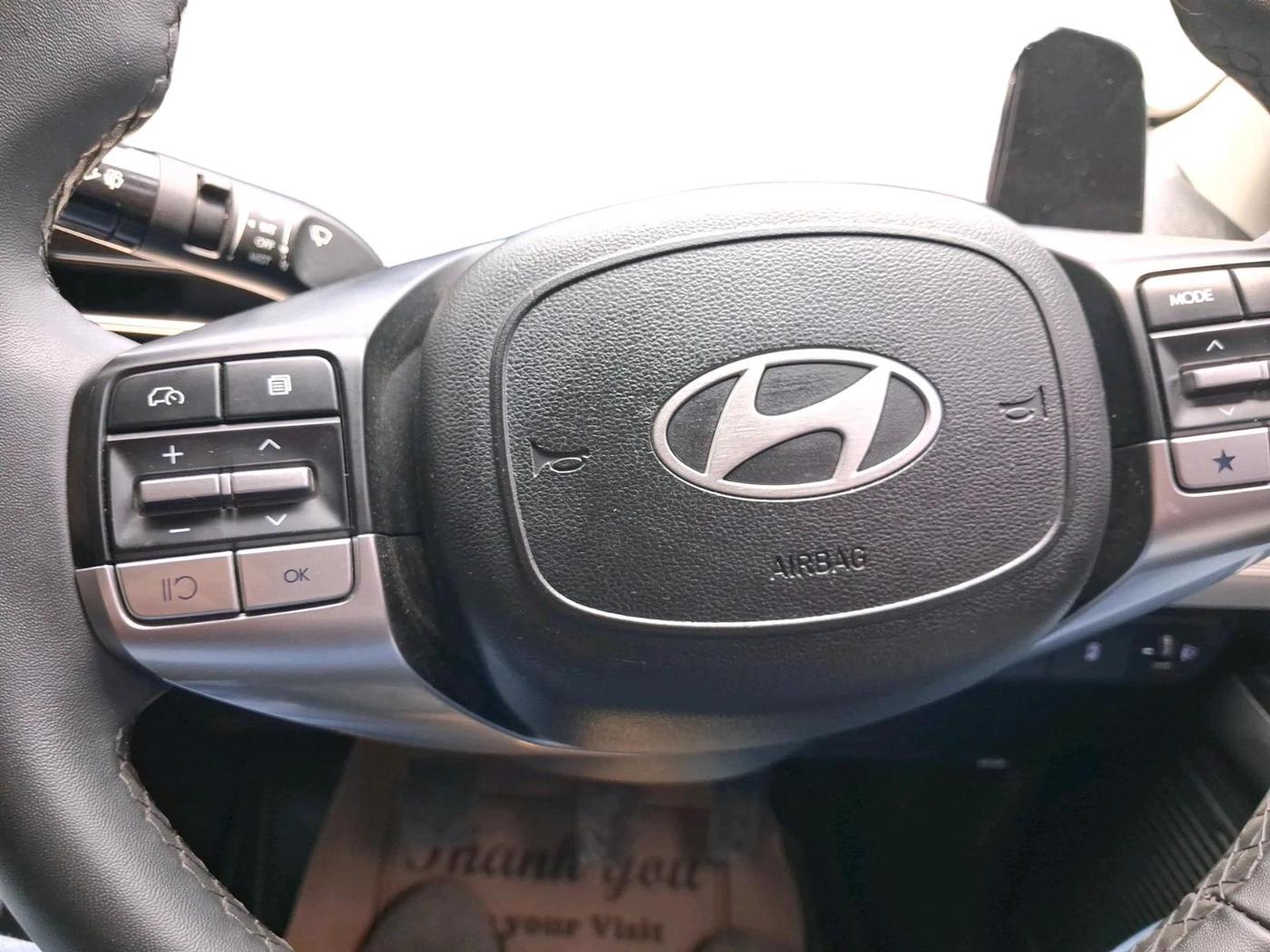 2025 Hyundai Verna SX 1.5 l MPI, Petrol, Manual, 15,321 km, interior