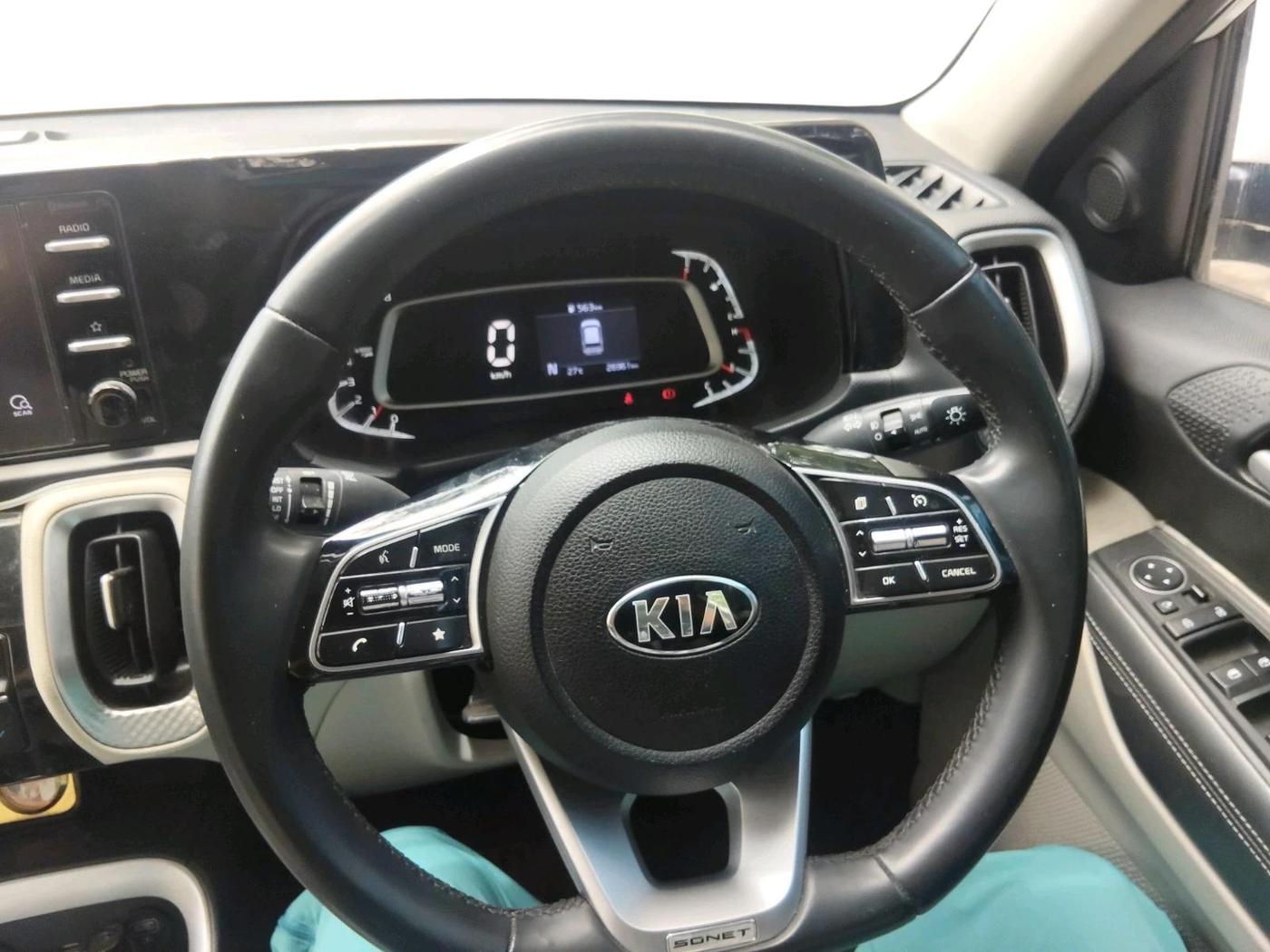 2021 KIA SONET HTX 1.0 IMT, Petrol, Manual, 26,961 km, interior