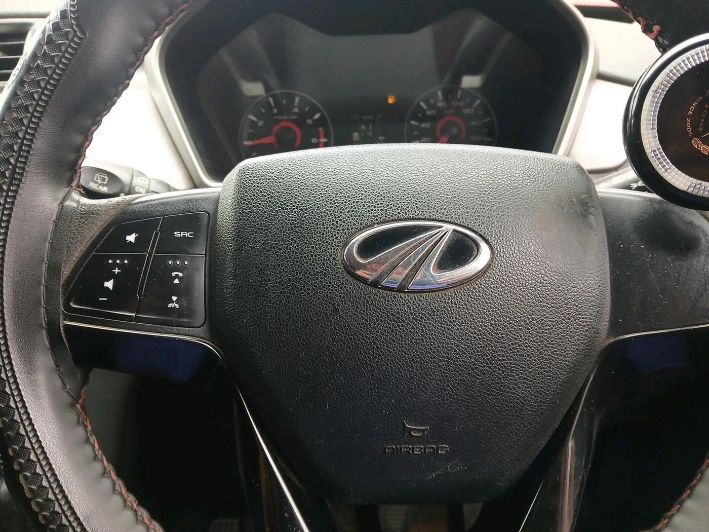 2018 Mahindra KUV 100 NXT K6+ D 6 STR, Diesel, Manual, 61,083 km, interior