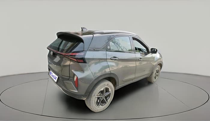 2023 Tata NEXON FEARLESS SUNROOF DUAL TONE 1.2 PETROL, Petrol, Manual, 30,117 km, exterior