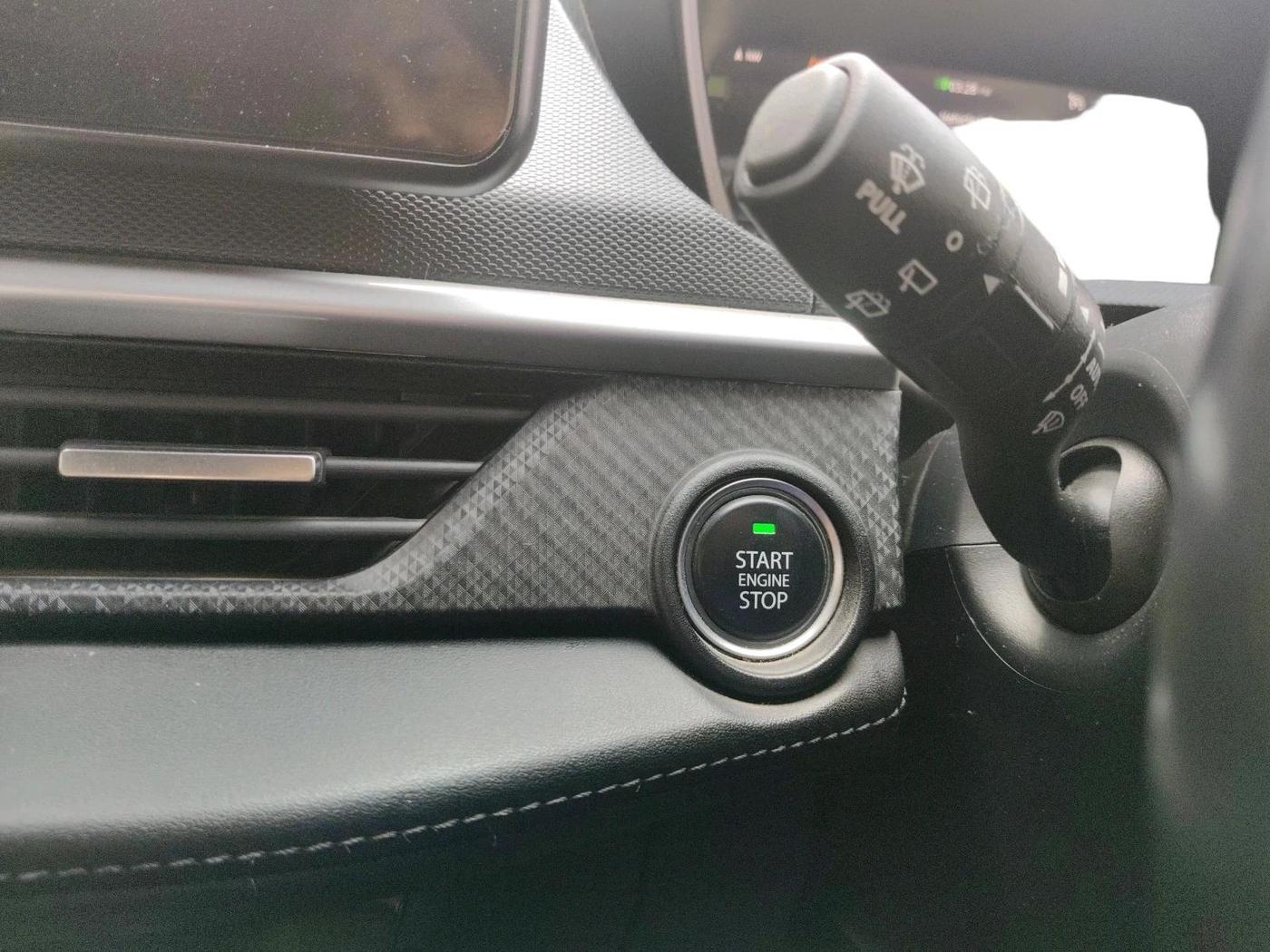 2023 Tata NEXON FEARLESS SUNROOF DUAL TONE 1.2 PETROL, Petrol, Manual, 30,500 km, interior